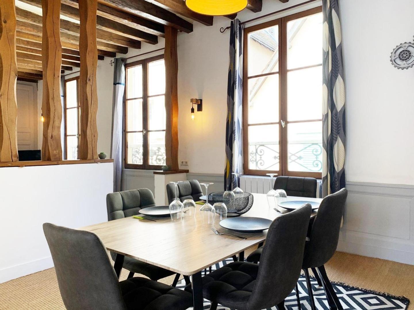 Le Clocher- Appartement Dans Le Coeur De Ville Chartres Esterno foto